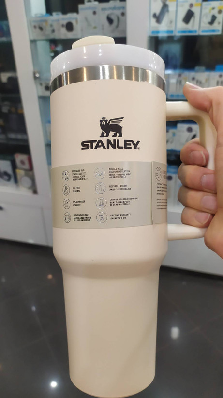 ماگ استنلی مدل Quencher Tumbler H2.0 کد 40oz گنجایش 1.18 لیتر