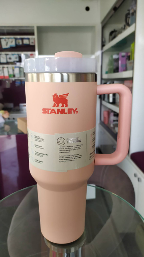 ماگ استنلی مدل Quencher Tumbler H2.0 کد 40oz گنجایش 1.18 لیتر
