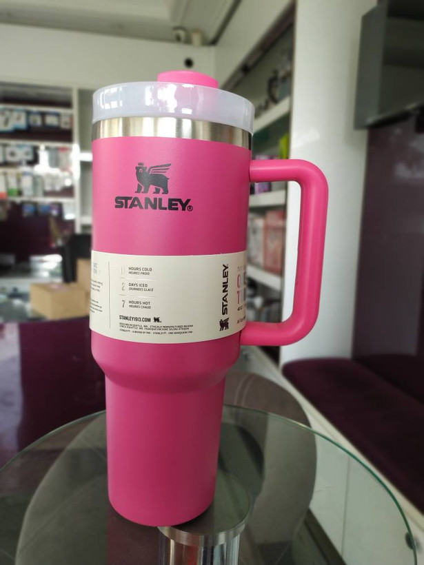 ماگ استنلی مدل Quencher Tumbler H2.0 کد 40oz گنجایش 1.18 لیتر